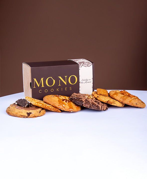 The Velours Box with all six cookies